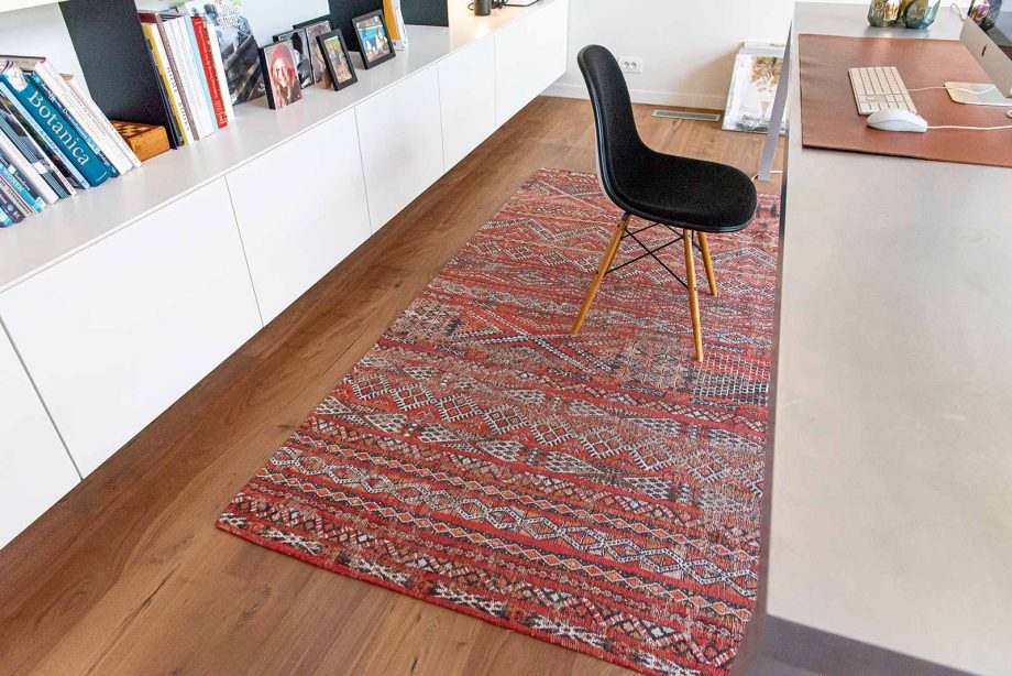Louis De Poortere tapijt LX 9115 Antiquarian Kilim Fez Red interior 5