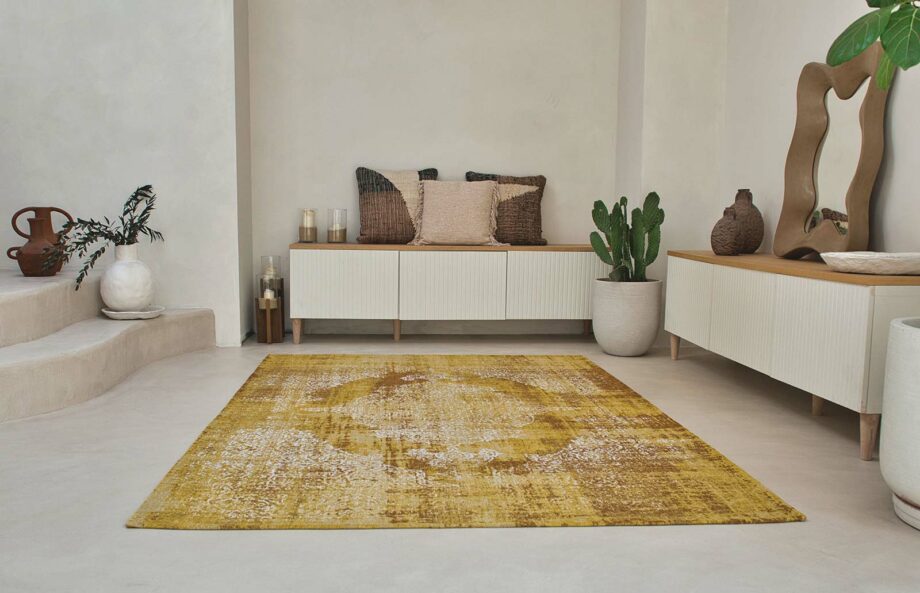 Louis De Poortere tapijt Fading World Kirman 9377 Sunwax interior 1