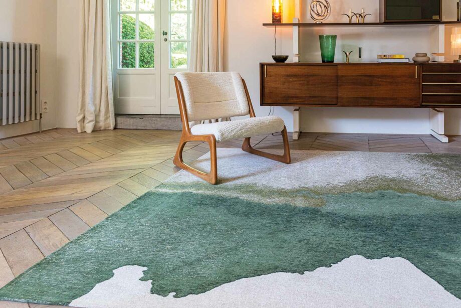 Louis De Poortere tapijt Meditation Lagoon 9331 Palm Green interior 1