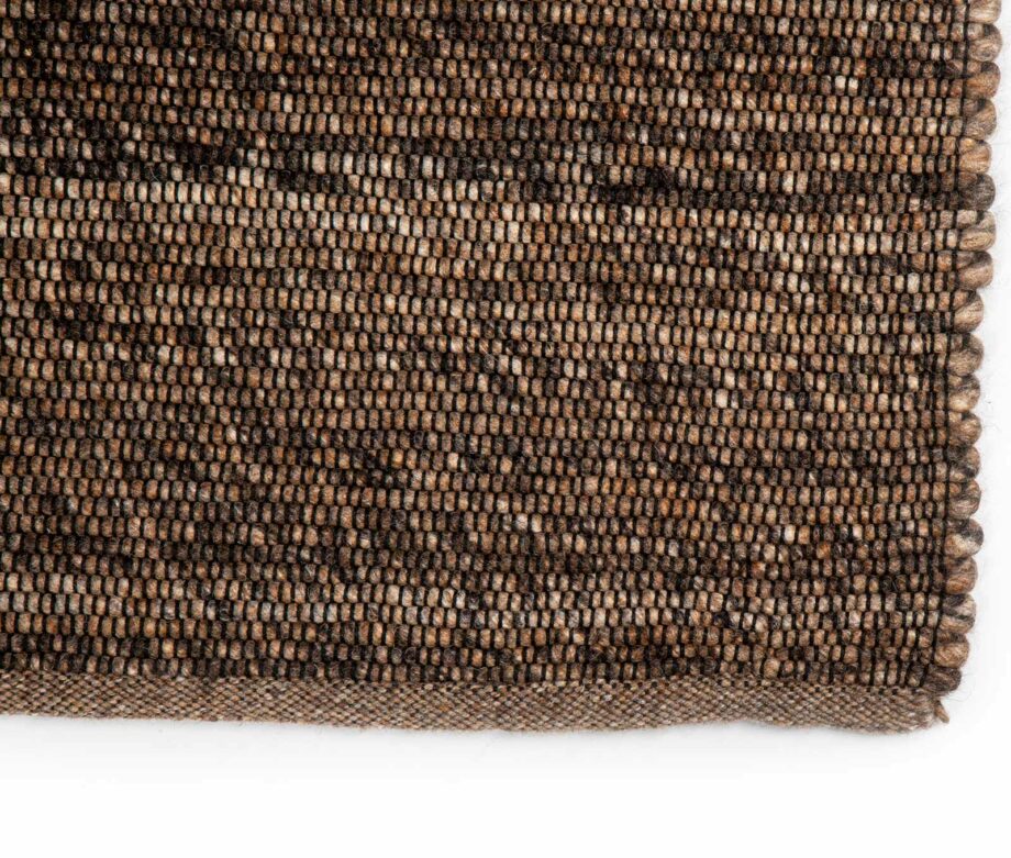 Brinker Carpets tapijt Bressano Brown 623 top corner