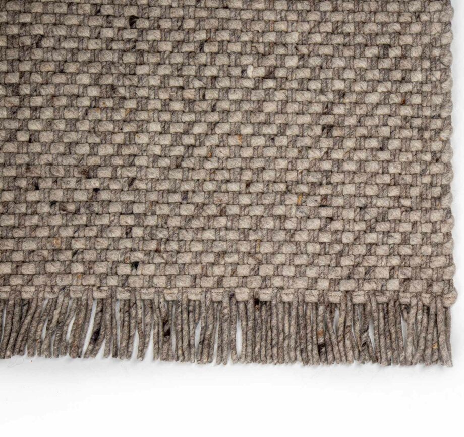 Brinker Carpets tapijt Burano Dark Grey top corner