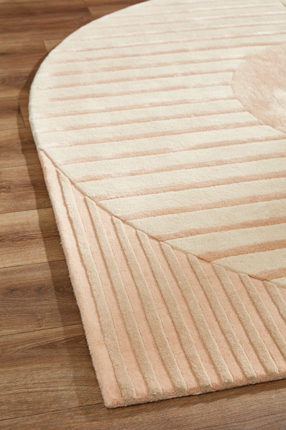 Brinker Carpets tapijt Fano Girare White Beige interior 4