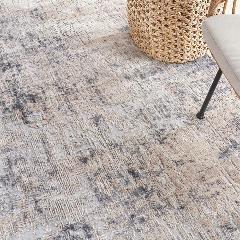Nourison tapijt Rustic Textures RUS01 GRYBG GREY BEIGE 8XRND 099446835871 interior 2