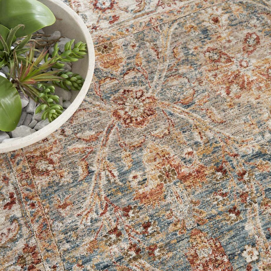 Nourison tapijt Sahar SHR03 BLUE 5x8 099446025234 interior 2