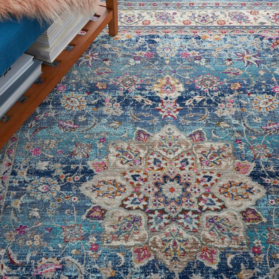 Nourison tapijt Vintage Kashan VKA01 BLUE 5x8 099446456205 interior 2 C