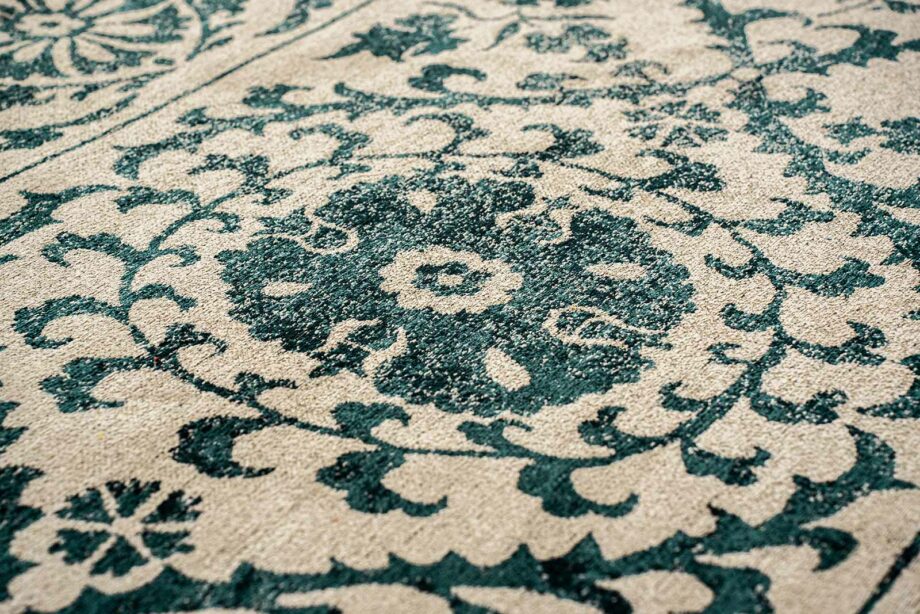 Louis De Poortere tapijt Antiquarian Suzani 9733 Notos zoom 3