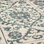 Louis De Poortere tapijt Antiquarian Suzani 9733 Notos zoom 6