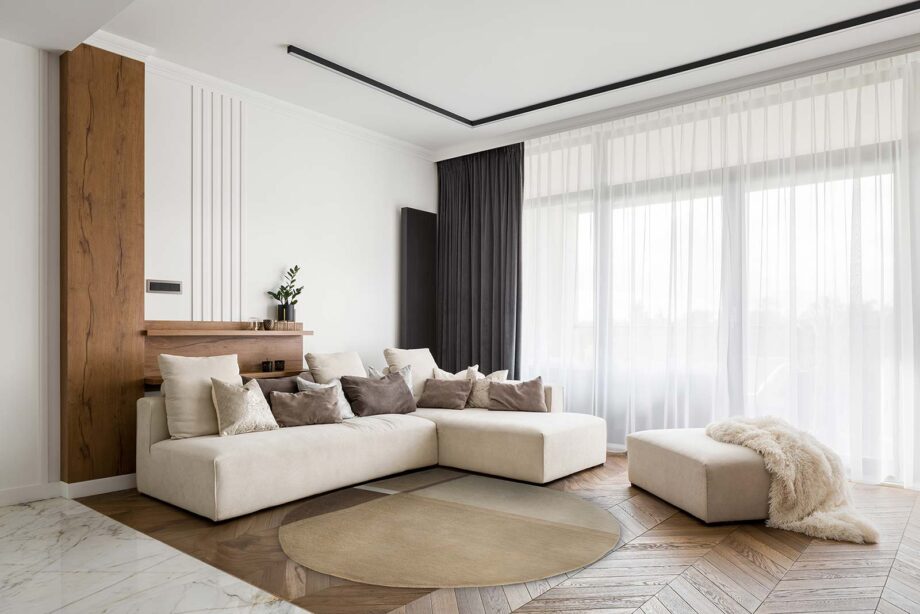 Acsento Palau Girare Beige interior