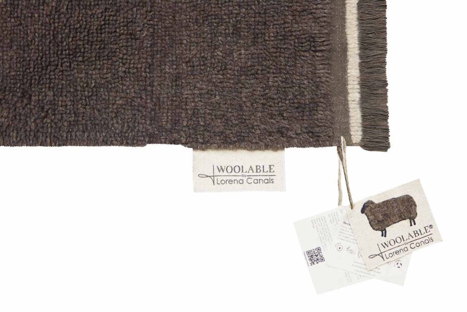 Lorena Canals Woolable tapijt Steppe Sheep Brown WO STEPPE BW etiquetas